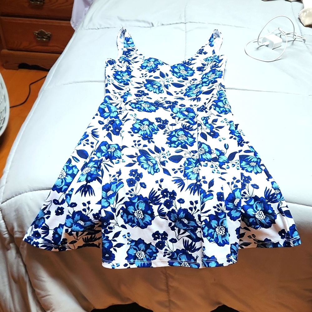 Divided by H&M dress